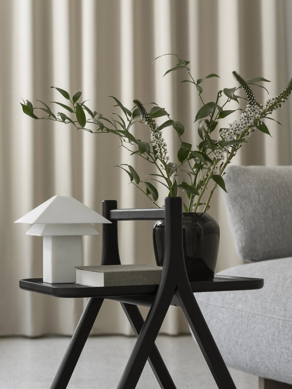 Akku LED-Leuchte - SANAKA - in White - ZEN ZONE Furniture