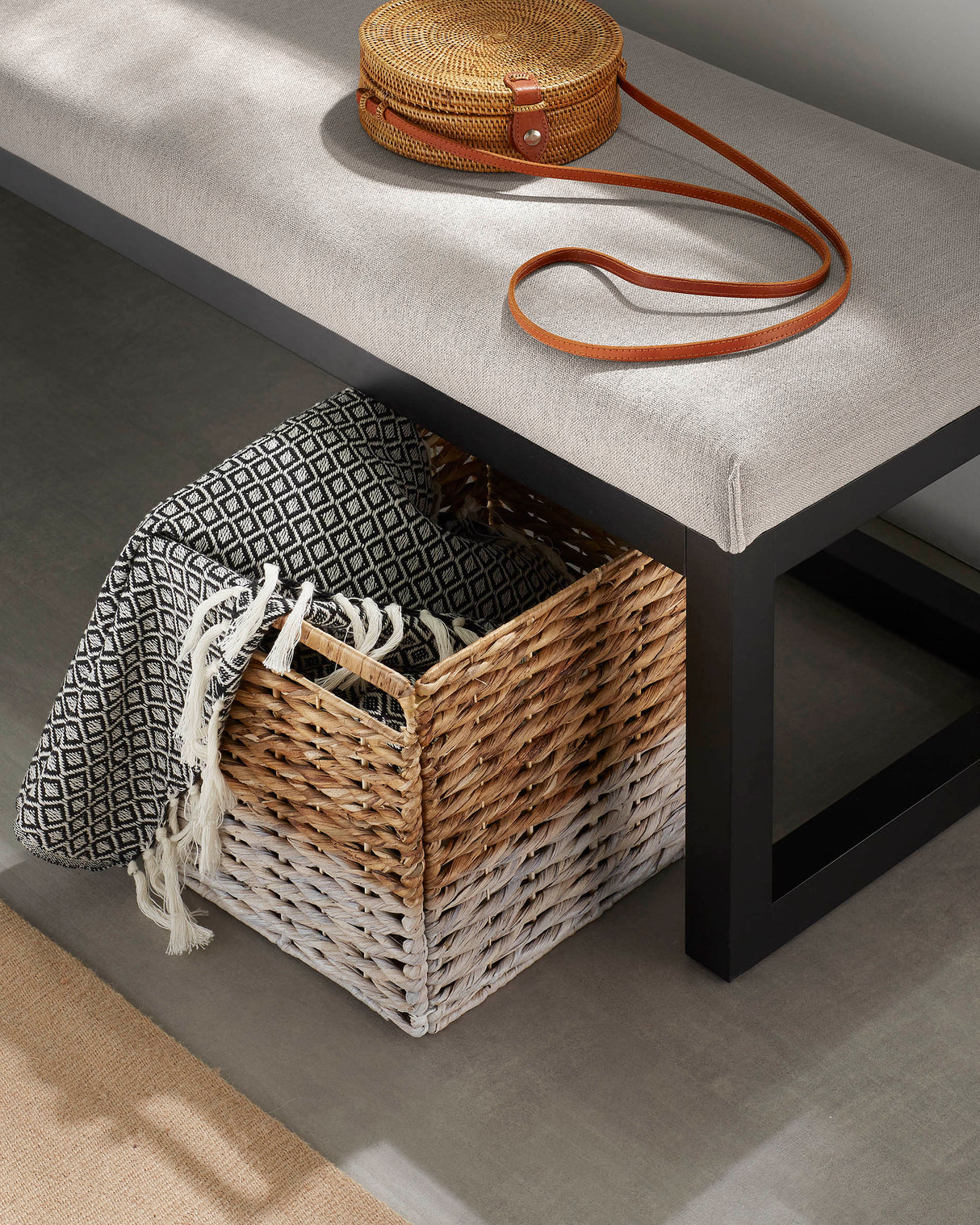 Loya Polsterbank in Grau 128 cm - ZEN ZONE Furniture