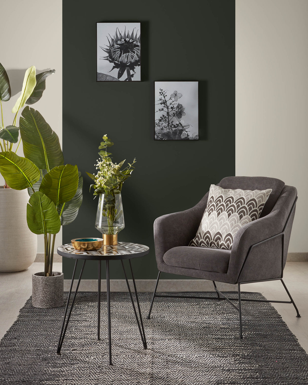 Brida Sessel dunkelgrau mit Stahlbeinen mit schwarzem Finish - ZEN ZONE Furniture