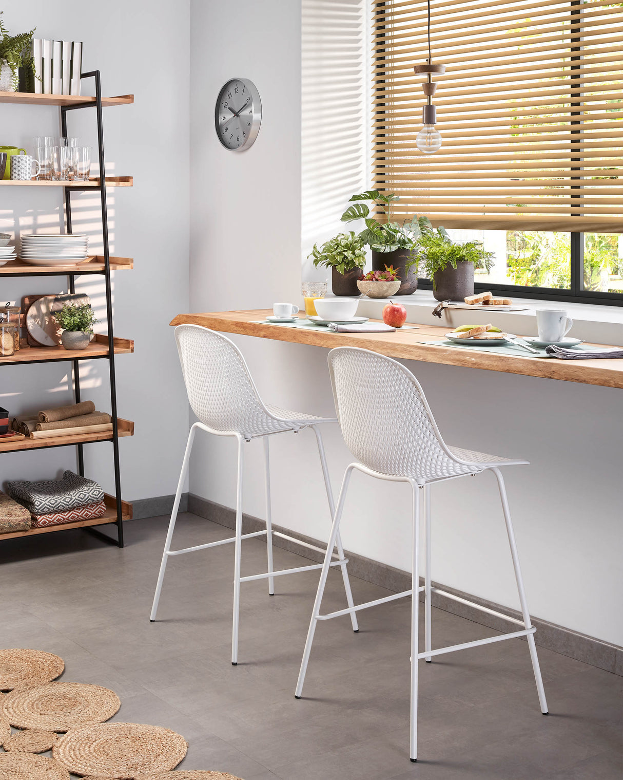 Outdoor Hocker Quinby weiß Höhe 75 cm - ZEN ZONE Furniture