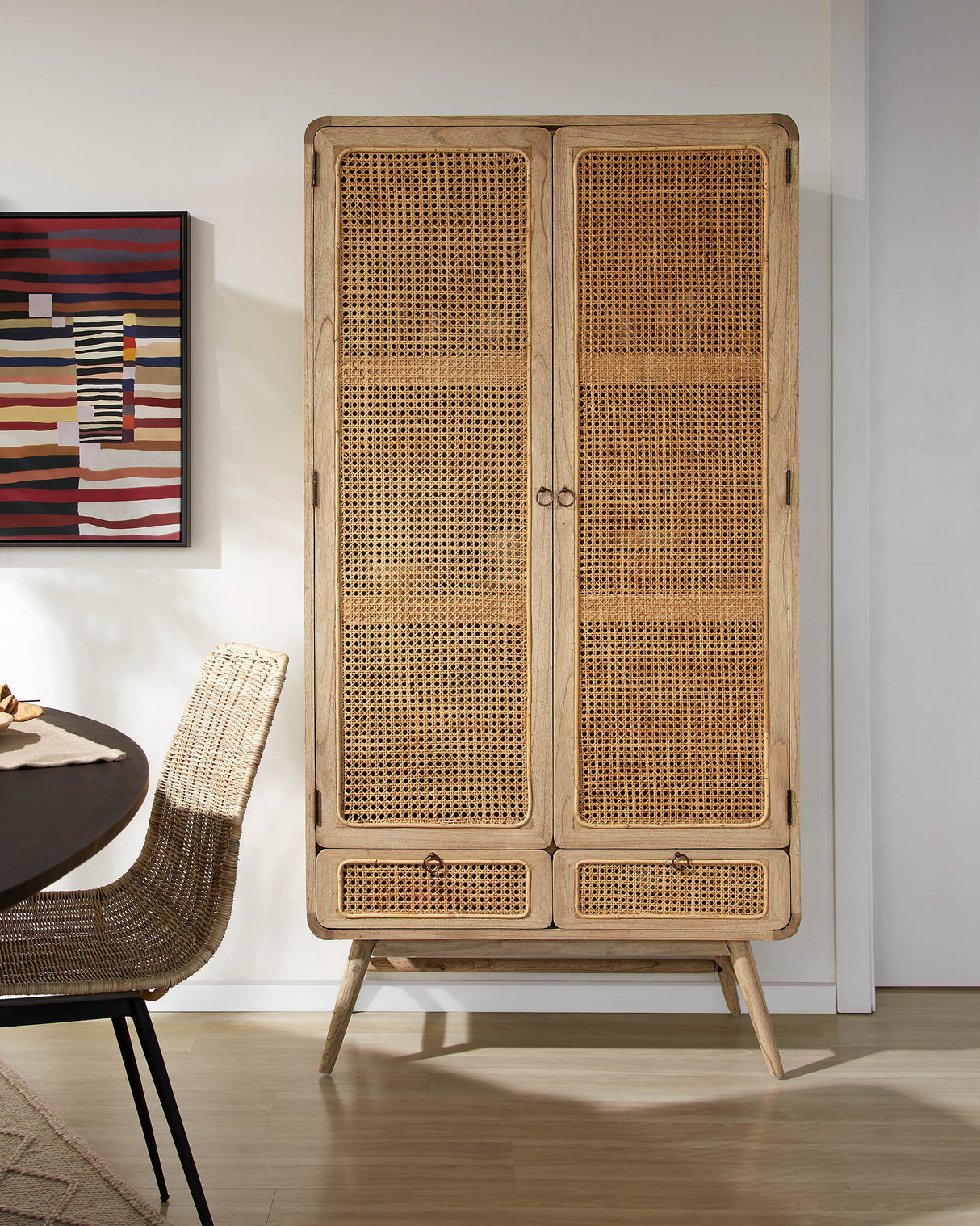 Nalu Schrank aus massivem Mindiholz und Rattan 90 x 175 cm - ZEN ZONE Furniture