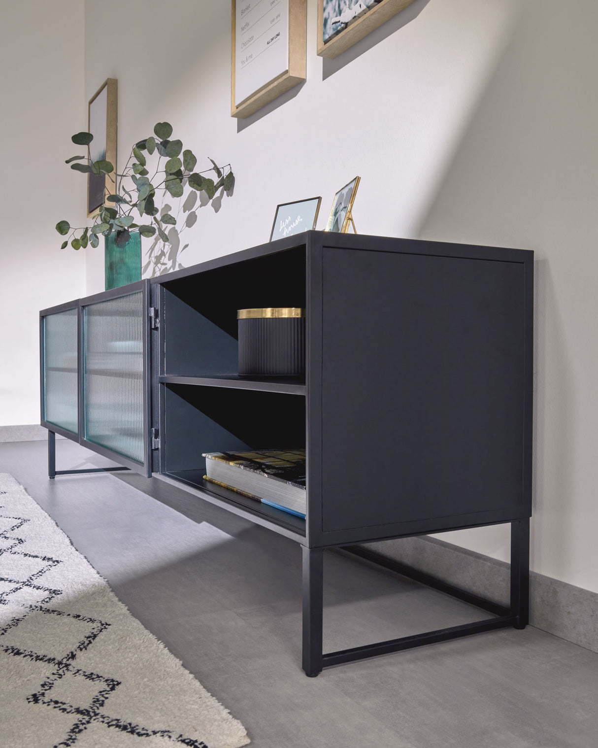 Trixie TV-Schrank 2 Türen aus Stahl mit schwarzem Finish 180 x 58 cm - ZEN ZONE Furniture