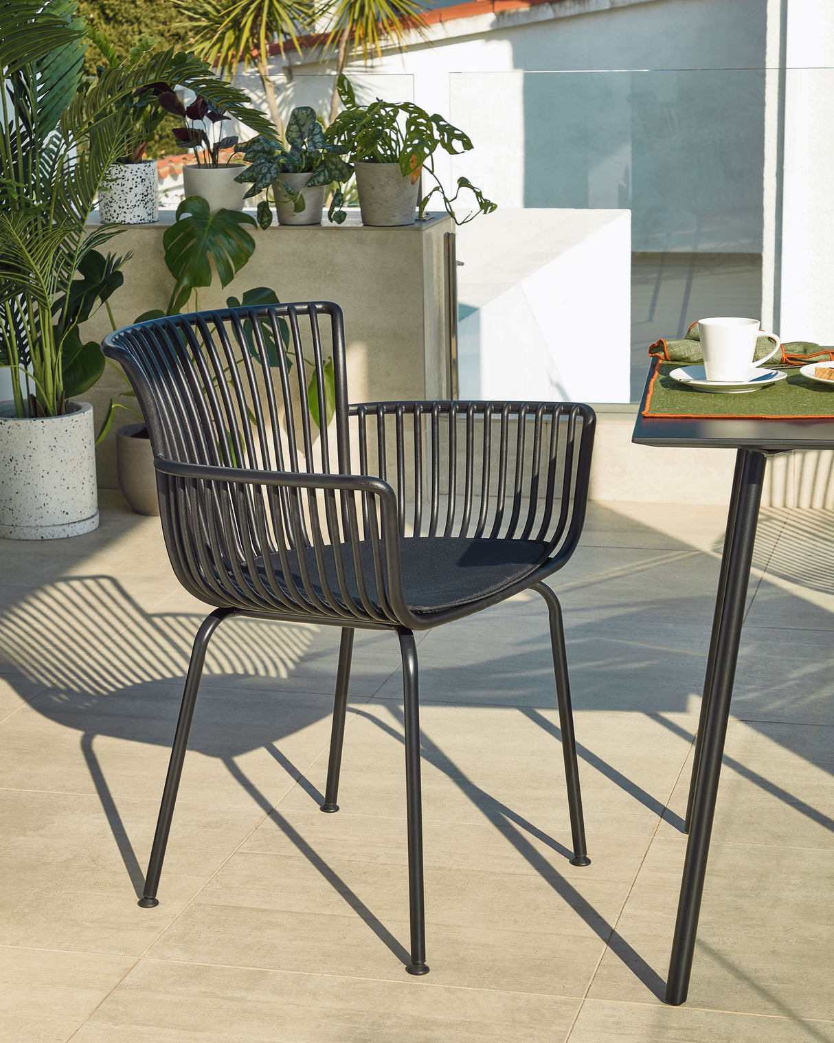Outdoor Stuhl Surpika schwarz - ZEN ZONE Furniture