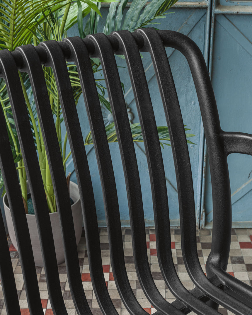 Stapelbarer Outdoor Stuhl Isabellini schwarz - ZEN ZONE Furniture
