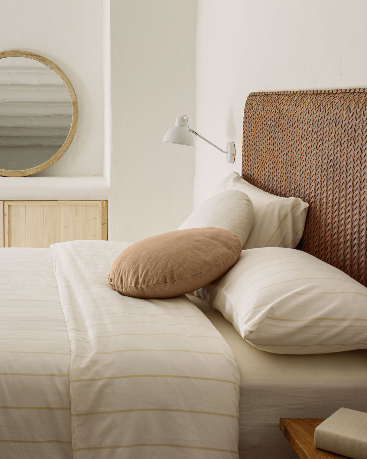 Offelis Wandleuchte, weiss - ZEN ZONE Furniture