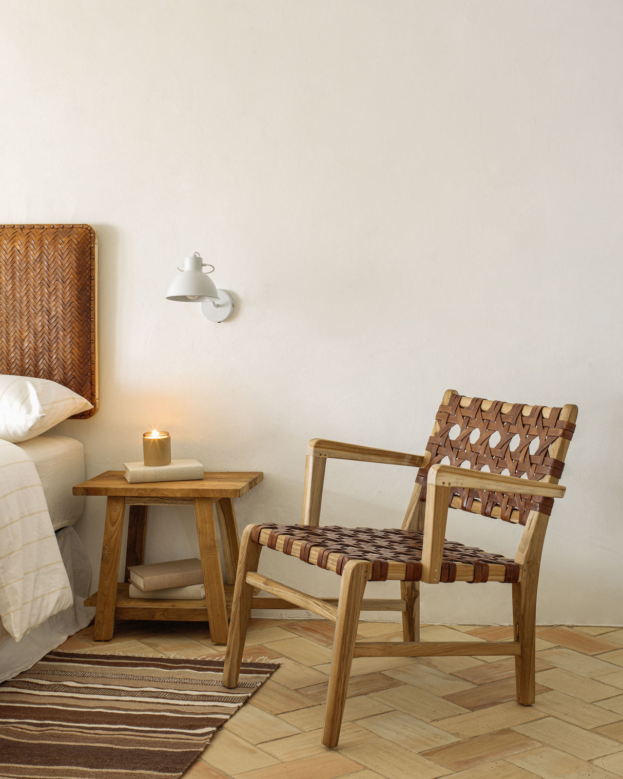 Safara Fußhocker aus massivem recyceltem Teakholz 50 x 32 cm - ZEN ZONE Furniture