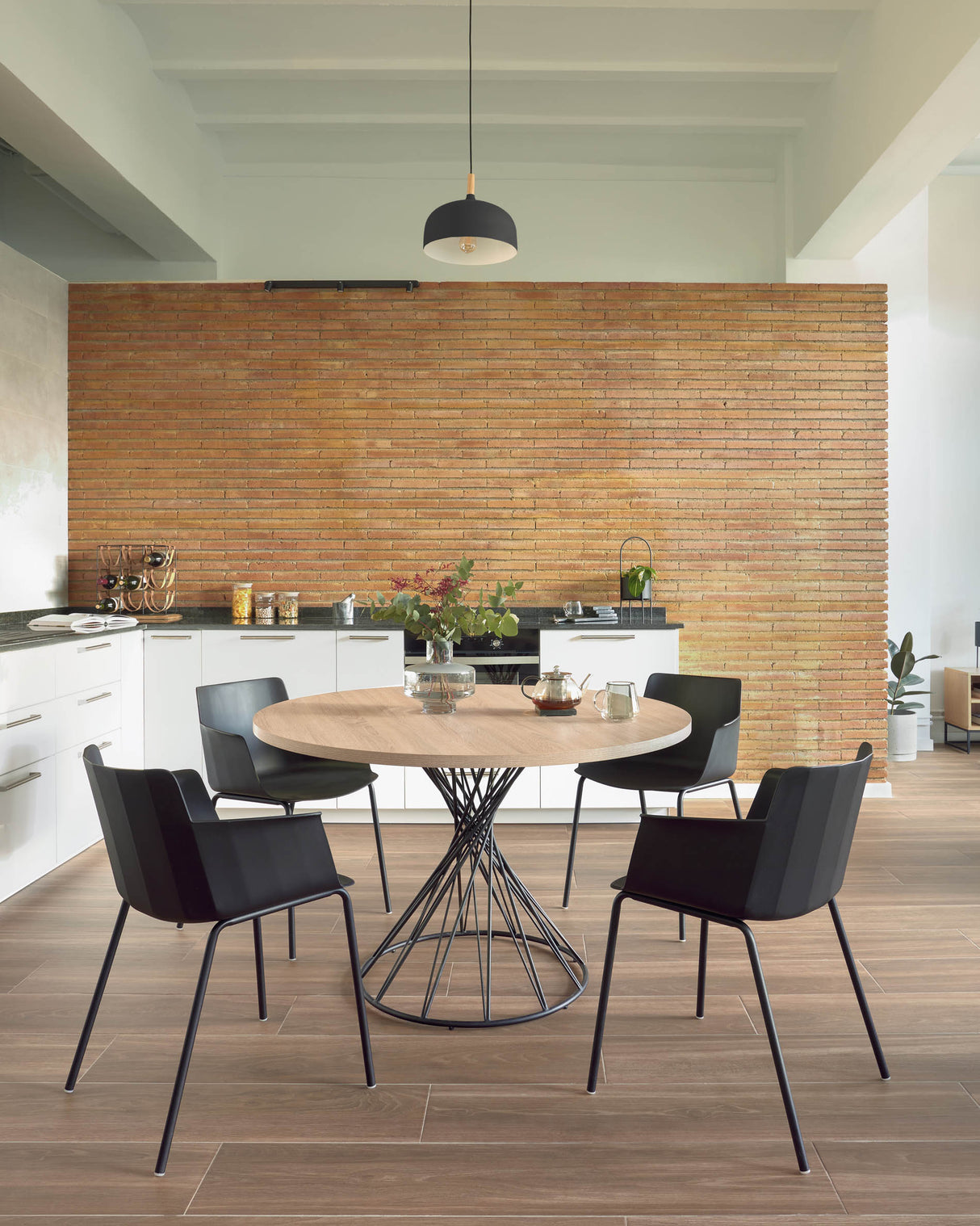 Niut Tisch Natur Ø 120 cm - ZEN ZONE Furniture