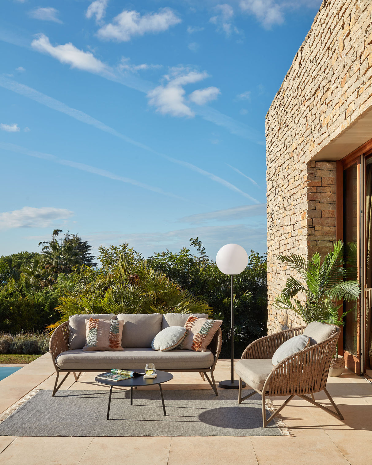 Branzie Sessel aus braunem Seil - ZEN ZONE Furniture