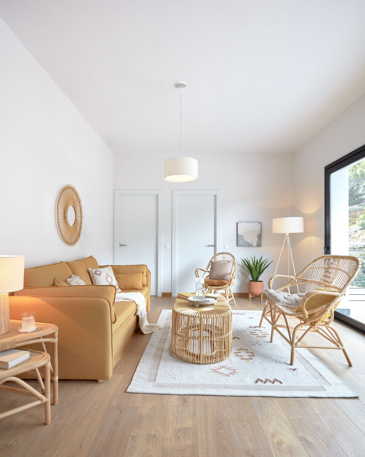 Tanit Schlafsofa senffarben und Beine aus massivem Buchenholz natürliches Finish 210 cm - ZEN ZONE Furniture