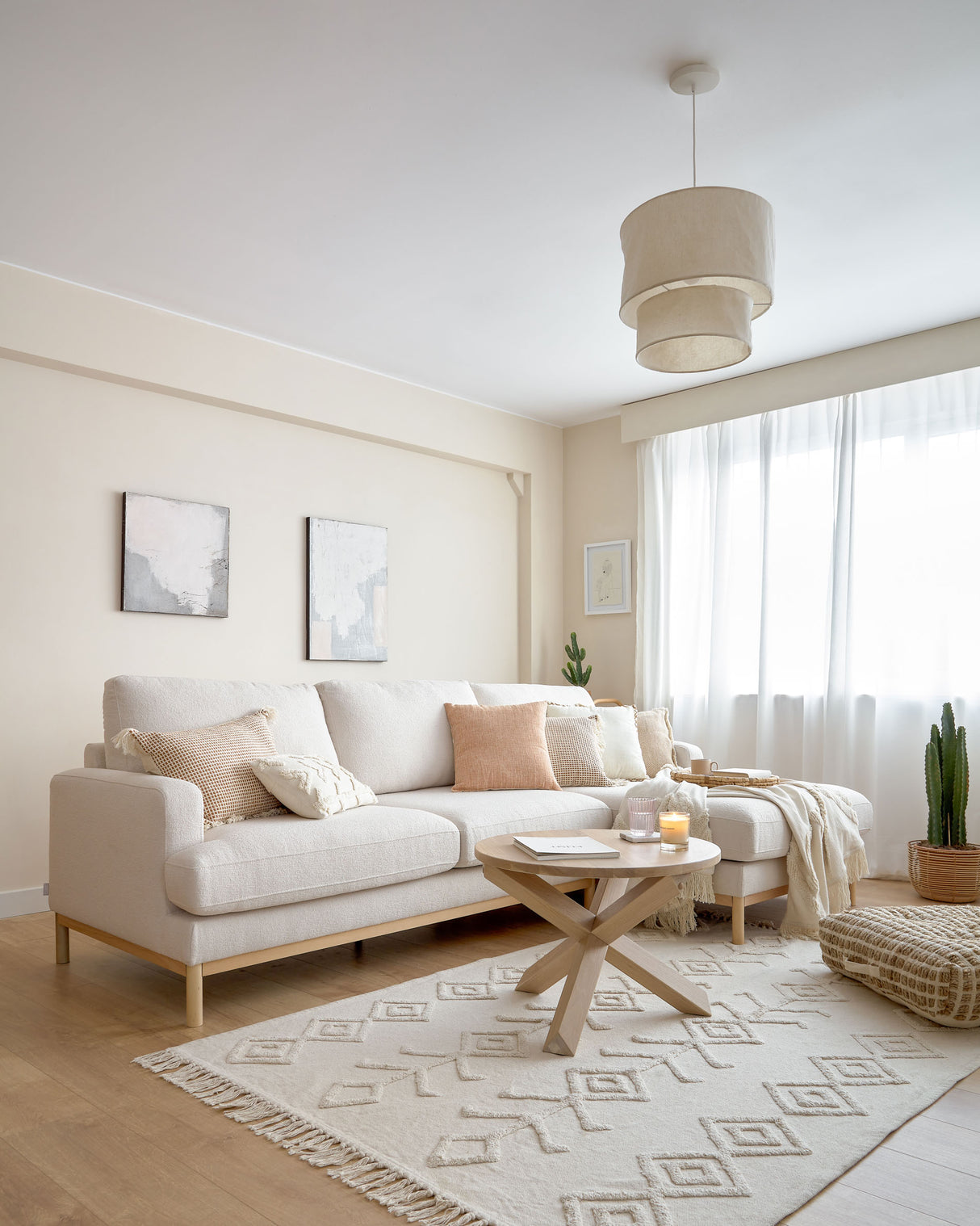 Sofa Mihaela für 3 Sitzer mit Chaiselongue rechts mit Bouclé-Bezug in Weiß 264 cm - ZEN ZONE Furniture