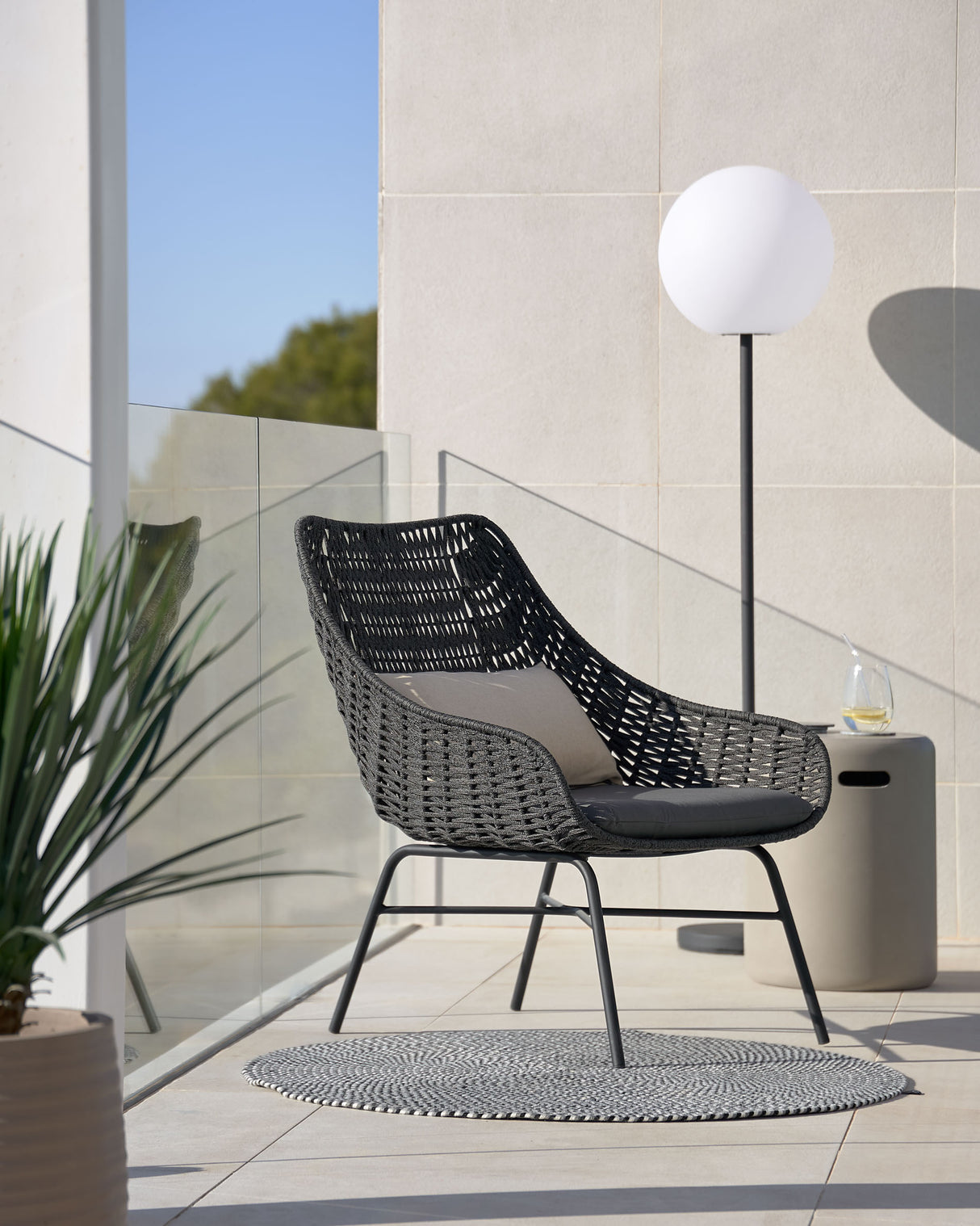 Abeli Seilsessel in Schwarz - ZEN ZONE Furniture