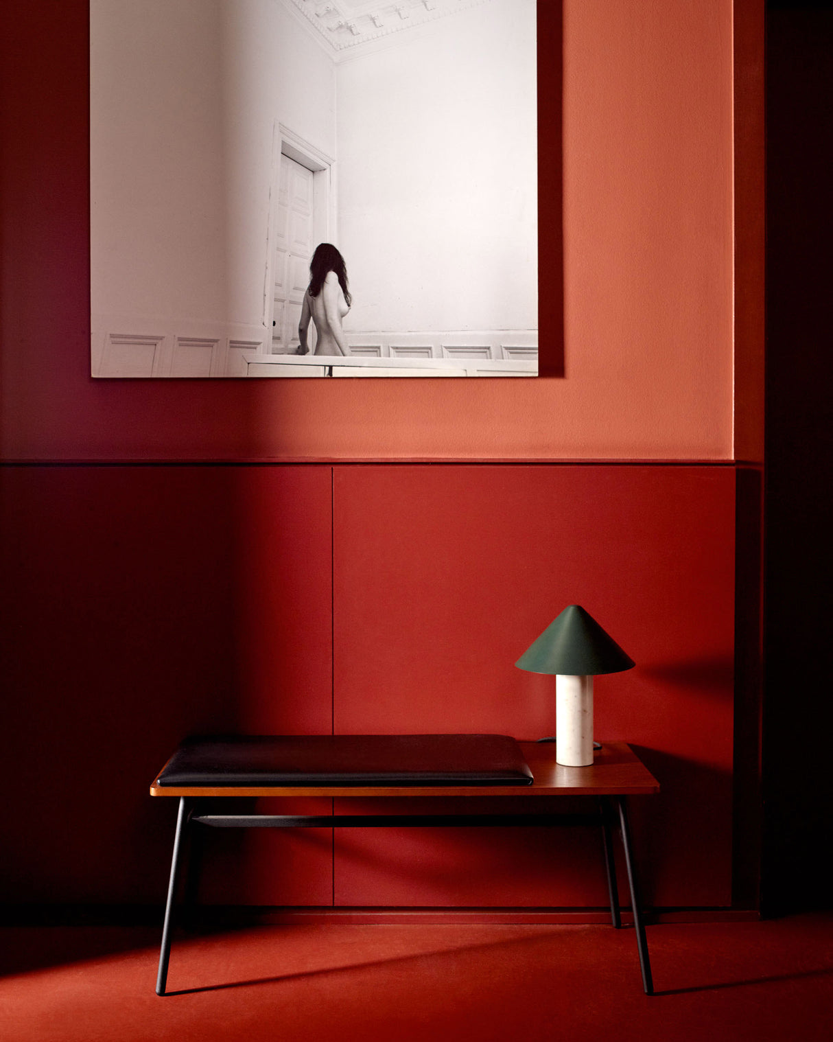 Carabel Bank aus Stahl und Nussholzfurnier 100 cm - ZEN ZONE Furniture