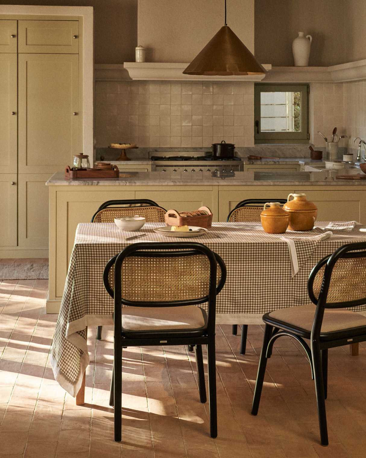 Doriane Stuhl Schwarz - ZEN ZONE Furniture