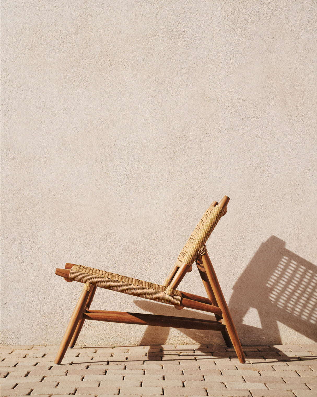 Codolar Sessel aus massivem Teakholz - ZEN ZONE Furniture