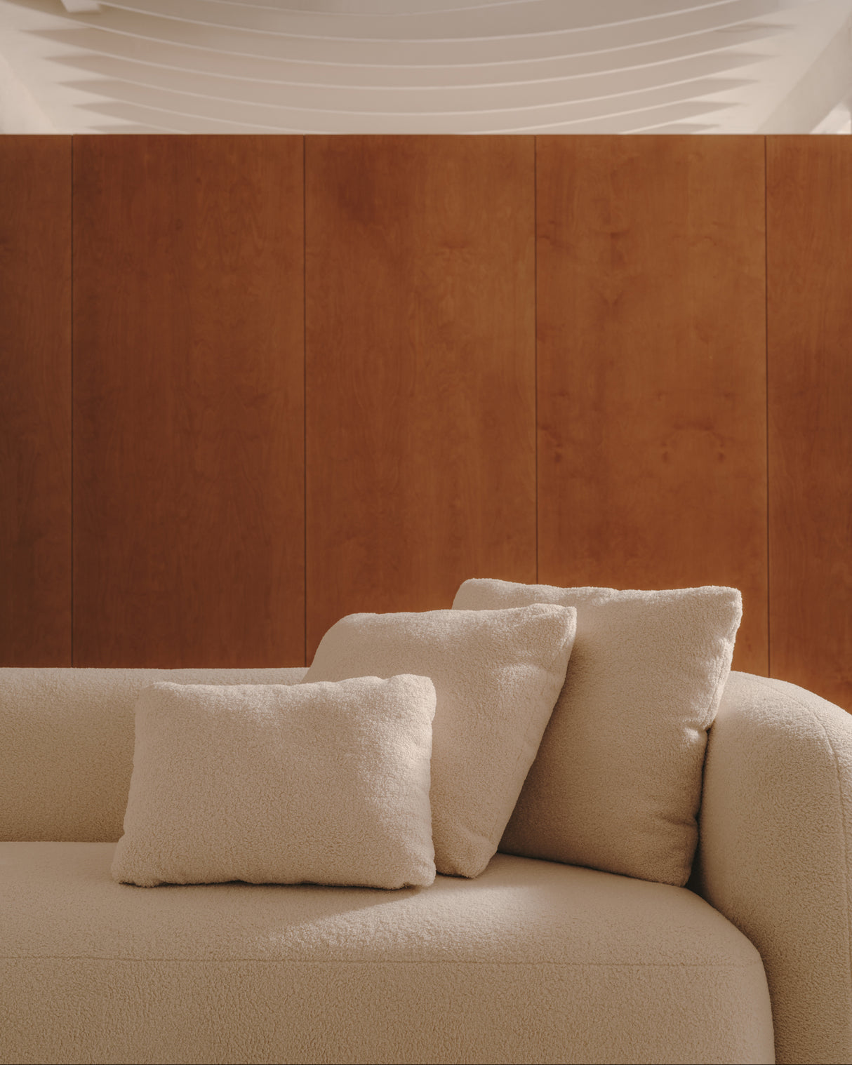 Martina Kissen mit Bouclé in Off-White 47 x 36 cm - ZEN ZONE Furniture