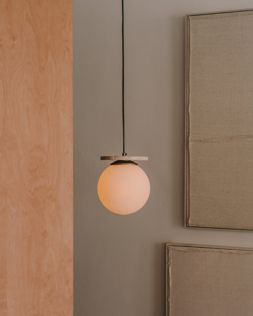 Deckenleuchte Malachi aus Milchglas und Travertinstein - ZEN ZONE Furniture