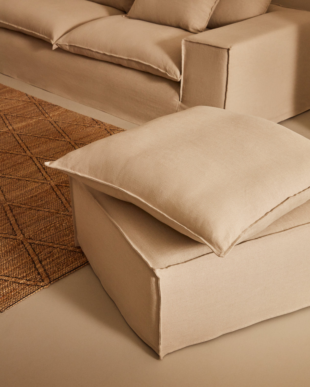 Anarela 3-Sitzer-Sofa mit abnehmbarem Bezug und Kissen aus Leinen Beige 280 cm - ZEN ZONE Furniture