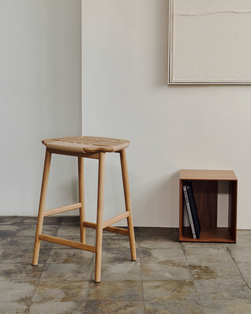 Enit Hocker aus Papierseil in Beige und massivem Eichenholz mit natürlichem Finish 65cm FSC Mix Credit - ZEN ZONE Furniture