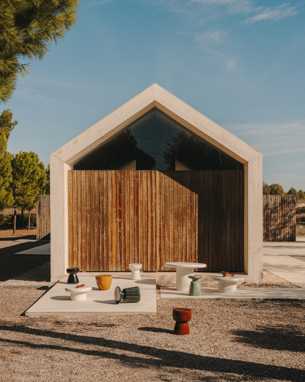 Pada Beistelltisch weißer Terrazzo Ø 40 cm - ZEN ZONE Furniture