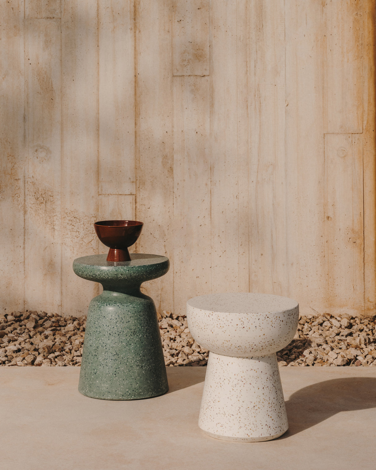 Mesquida Outdoor Beistelltisch aus grünem Terrazzo Ø 39 cm - ZEN ZONE Furniture