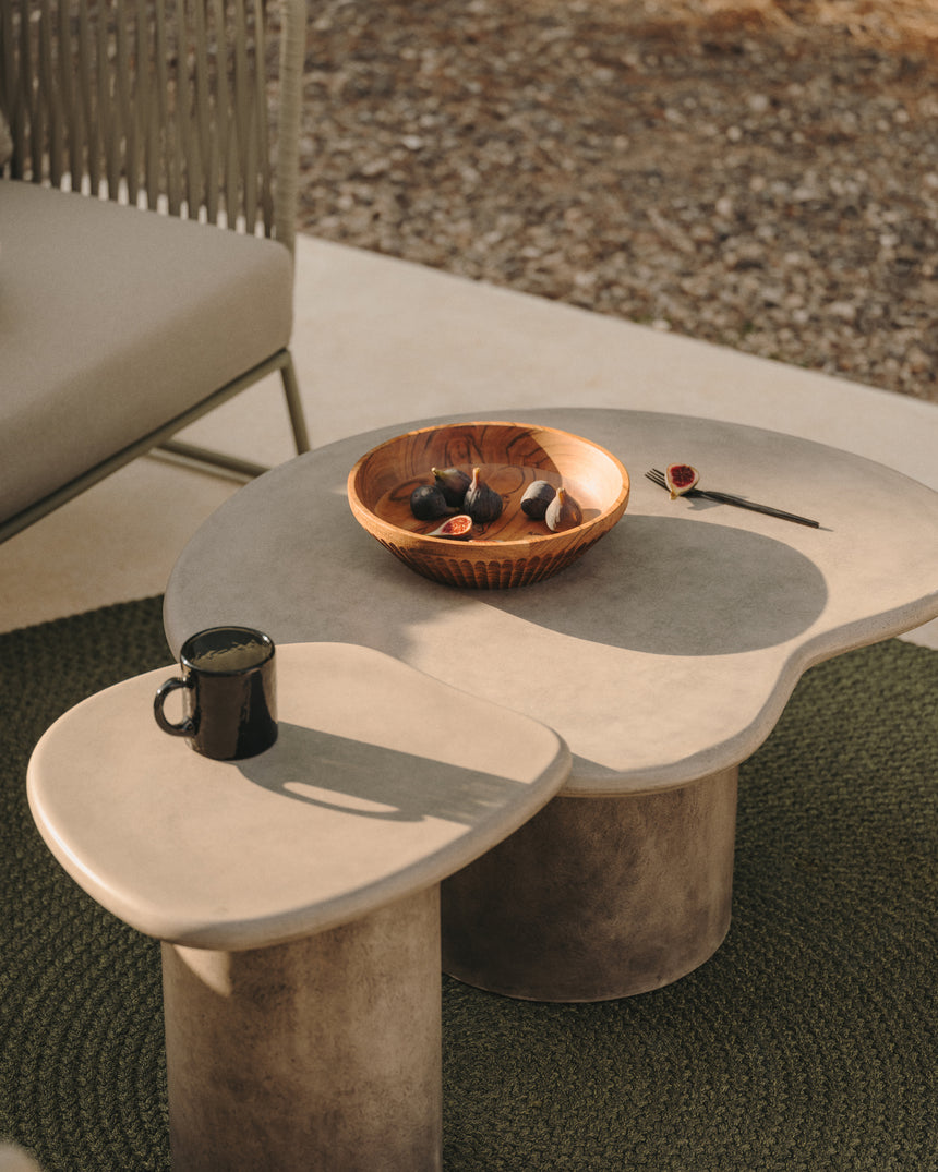 Macarella Couchtisch aus Zement 83 x 77 cm - ZEN ZONE Furniture