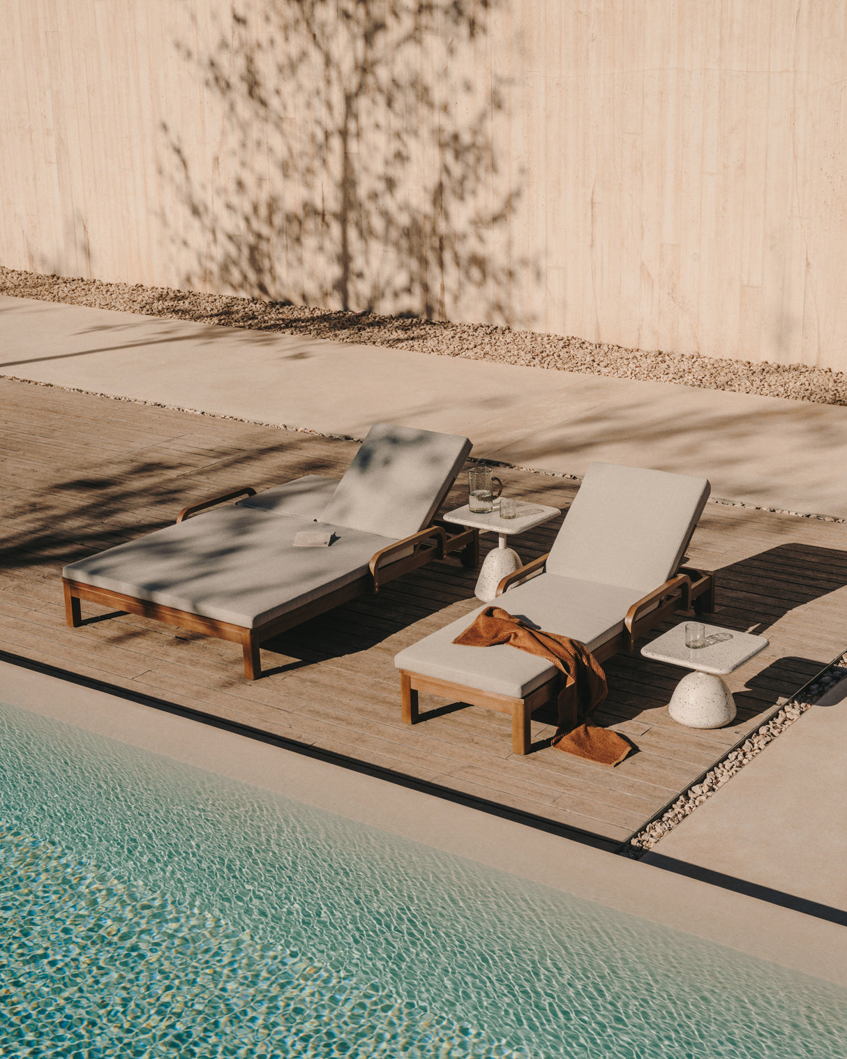 Sonsaura Doppelliege aus massivem Eukalyptusholz 100 % FSC - ZEN ZONE Furniture