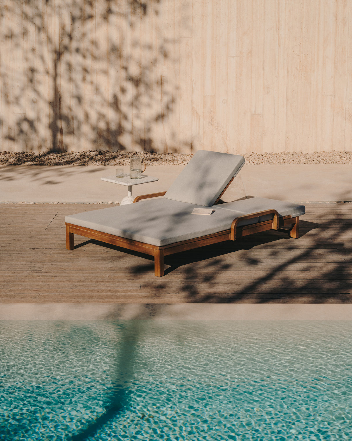 Sonsaura Doppelliege aus massivem Eukalyptusholz 100 % FSC - ZEN ZONE Furniture