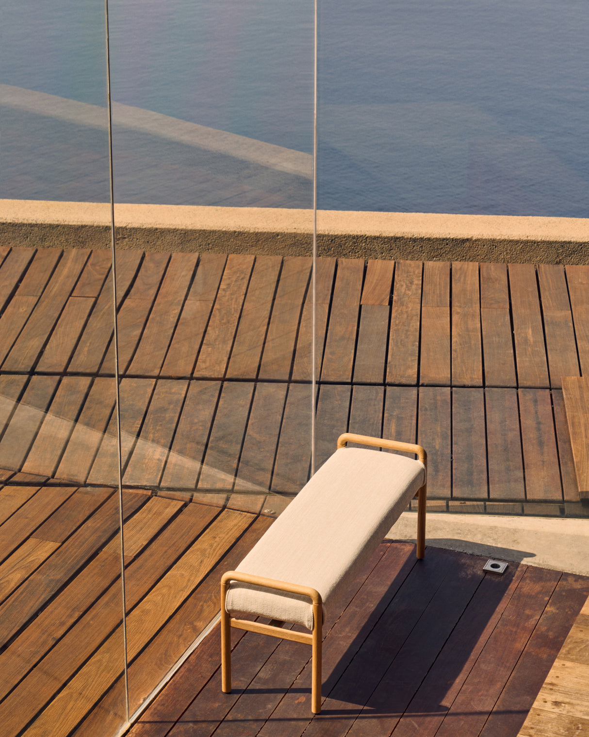 Macaret Polsterbank abnehmbarer Bezug massives Eichenholz Finish natur 120 cm FSC Mix Credit - ZEN ZONE Furniture