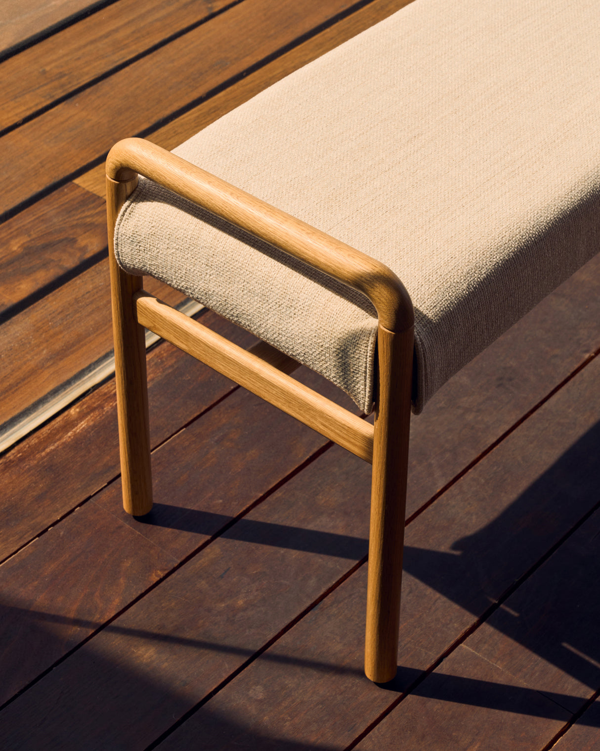 Macaret Polsterbank abnehmbarer Bezug massives Eichenholz Finish natur 120 cm FSC Mix Credit - ZEN ZONE Furniture