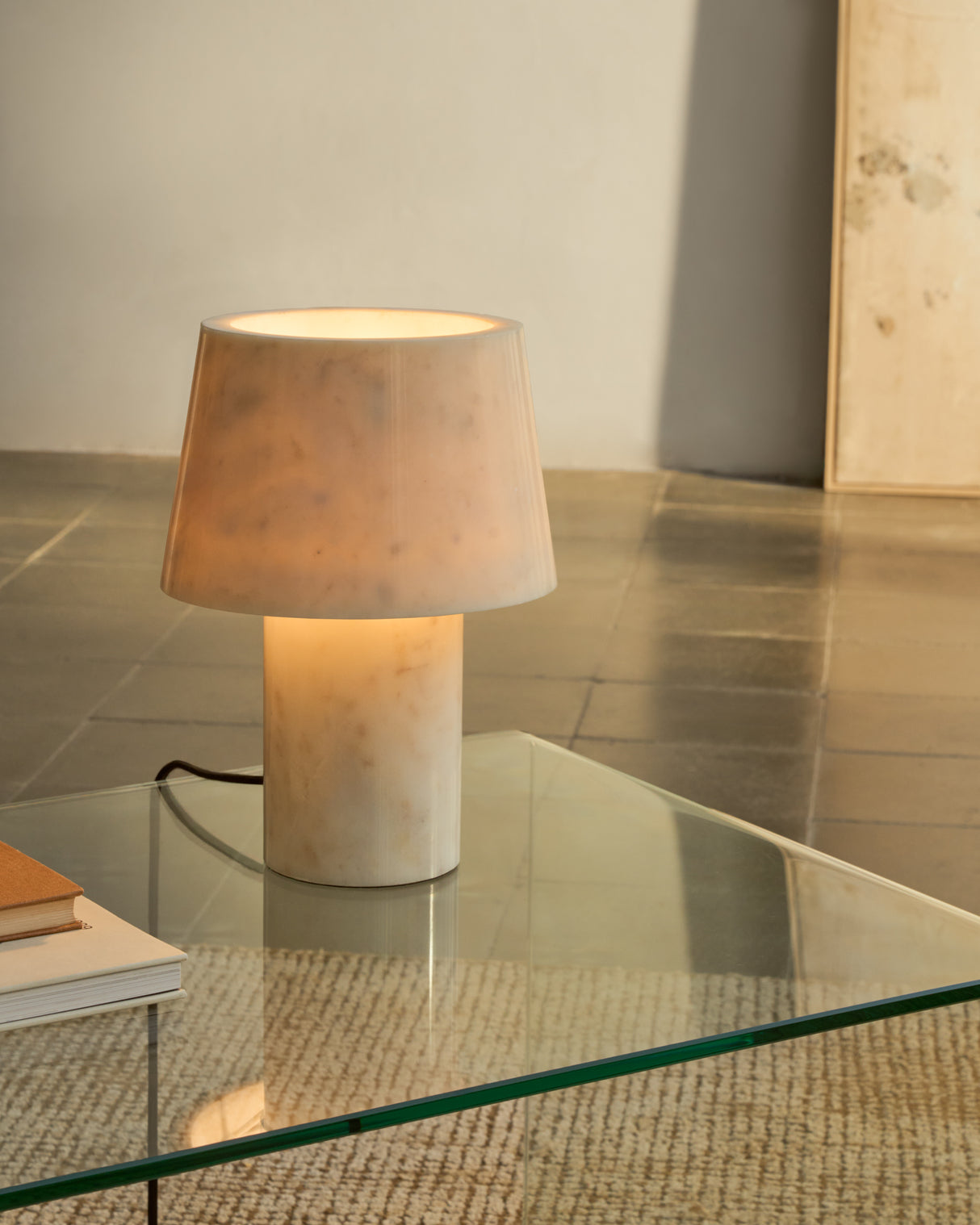 Alaro Tischlampe aus weißem Marmor - ZEN ZONE Furniture