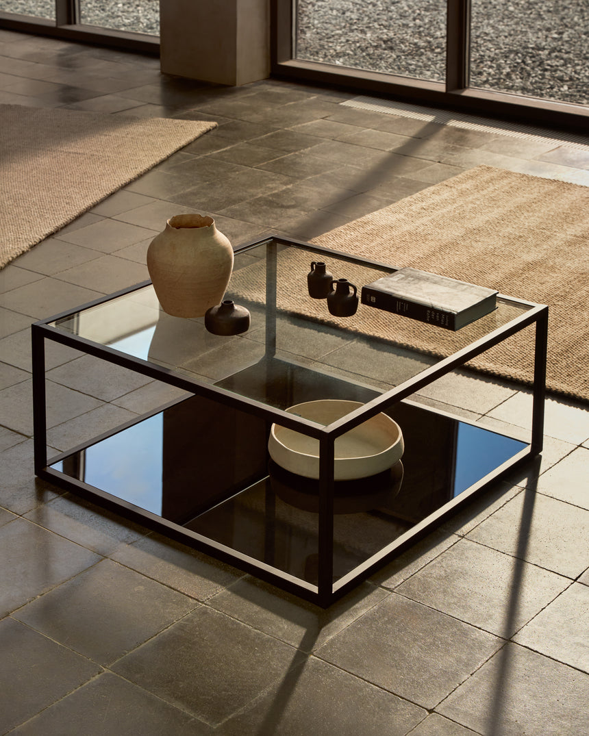 Blackhill Couchtisch 80 x 80 cm aus Glas und Stahl mit schwarzem Finish - ZEN ZONE Furniture