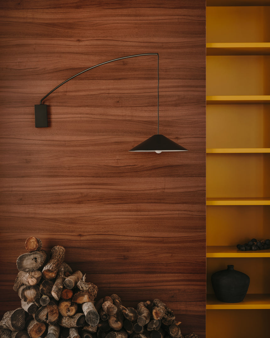 Wandleuchte Kally aus Metall mit schwarz lackiertem Finish - ZEN ZONE Furniture