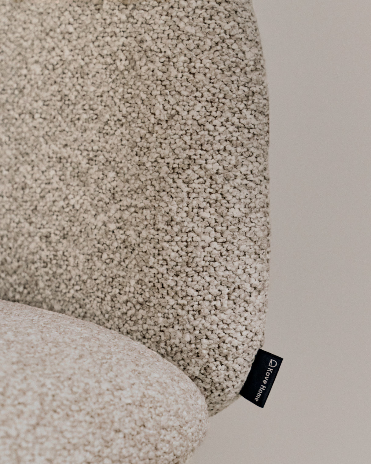 Stuhl Minda aus beiger grober Chenille Stahlbeine mit beigem Finish FSC Mix Credit - ZEN ZONE Furniture