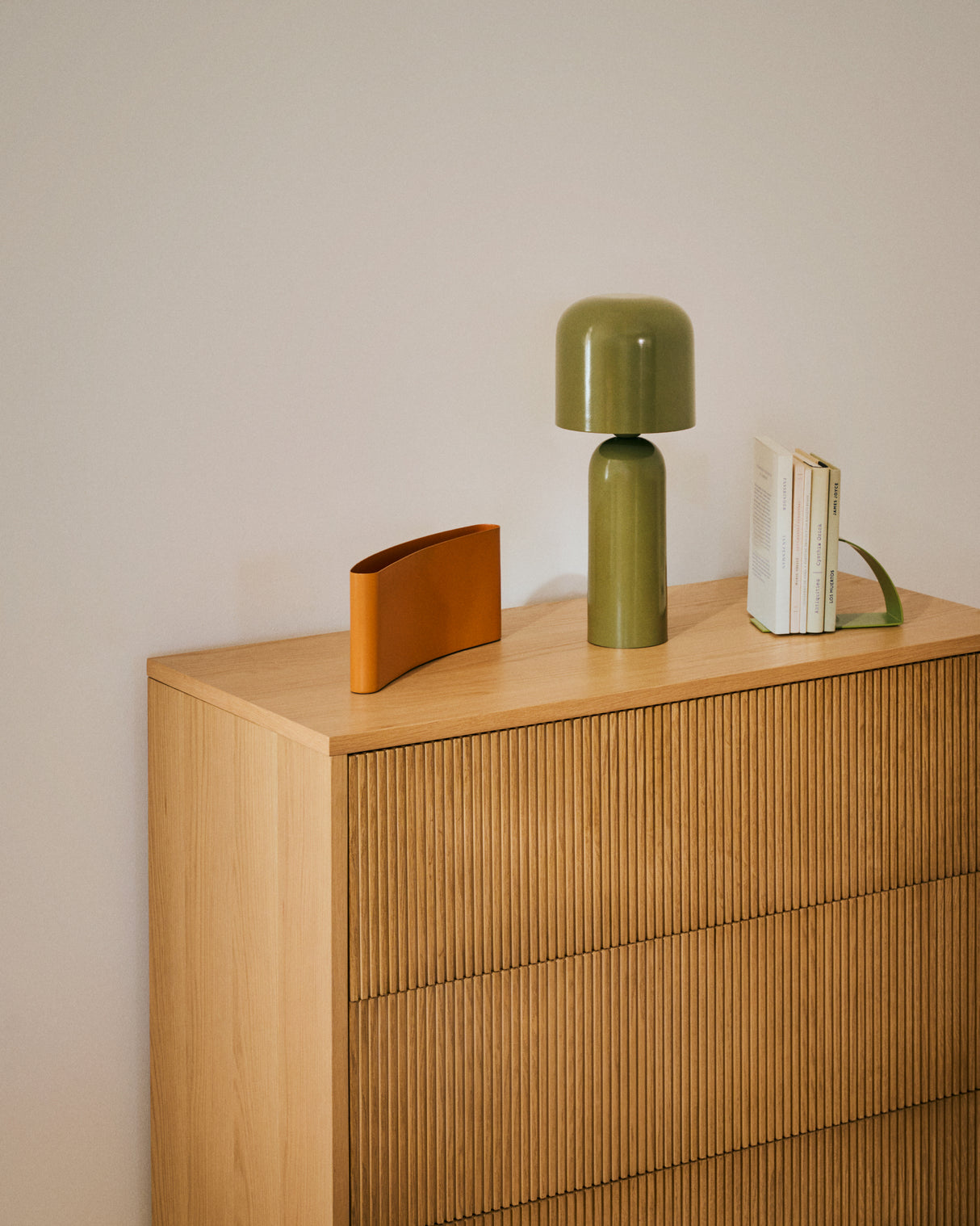 Tischleuchte Monze aus grün lackiertem Metall - ZEN ZONE Furniture