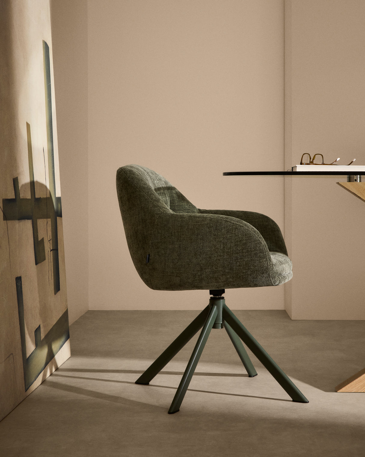 Drehstuhl Dorina aus grüner Chenille und Stahlbeinen mit grünem Finish - ZEN ZONE Furniture