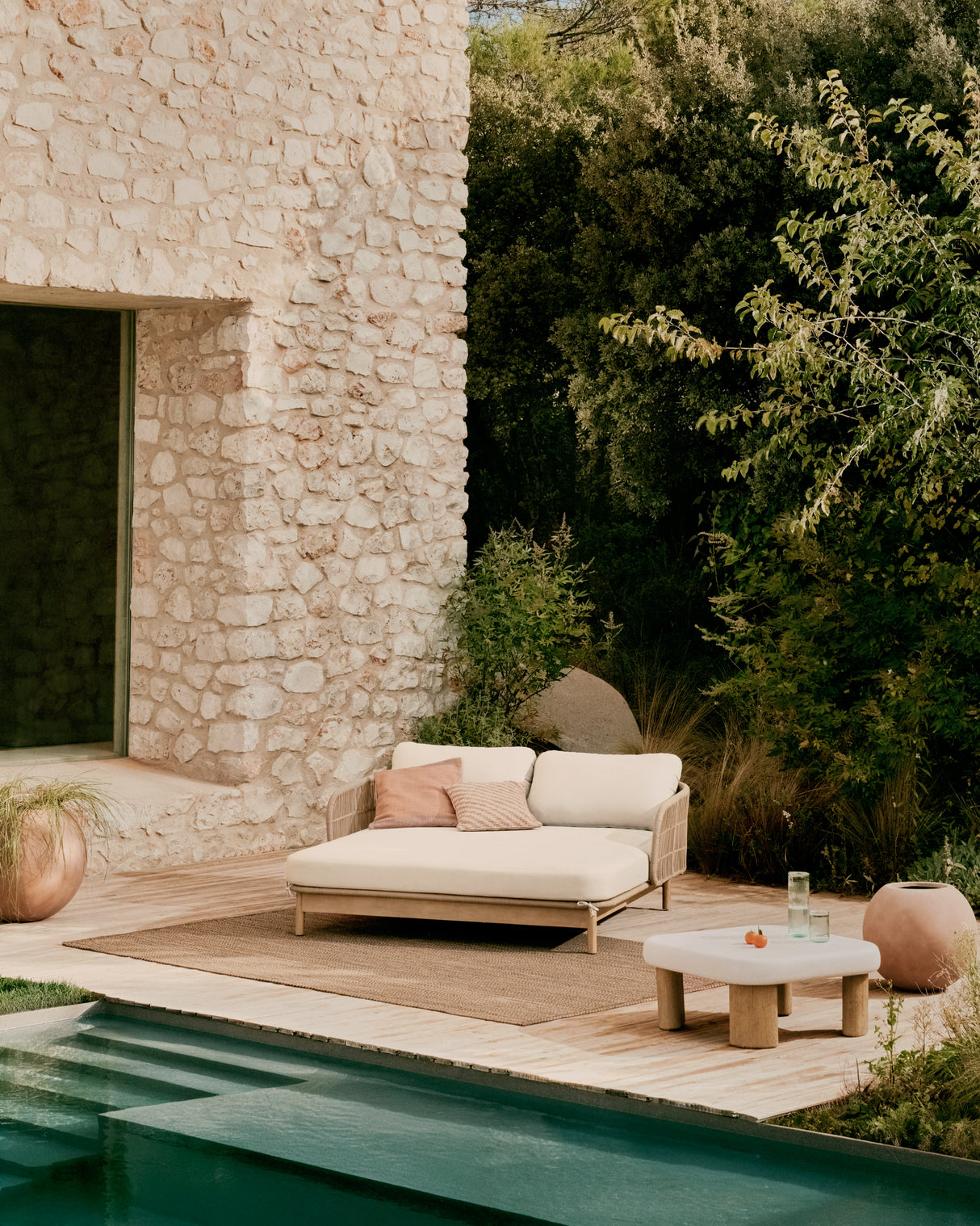 2er-Sonnenliege Catalina aus beigem Seil und massivem Akazienholz FSC 100% - ZEN ZONE Furniture