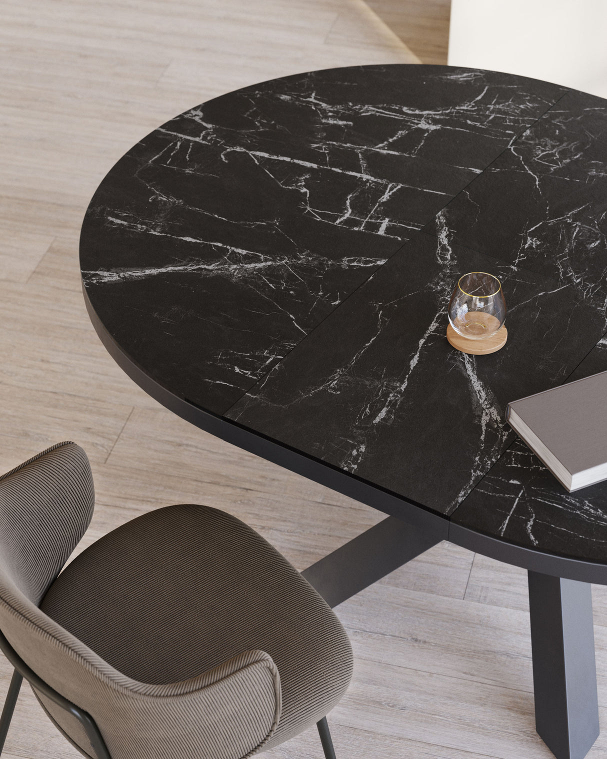 Vashti Ausziehtisch Feinsteinzeugplatte Schwarz Ø 120 x 120 oder 160 cm - ZEN ZONE Furniture