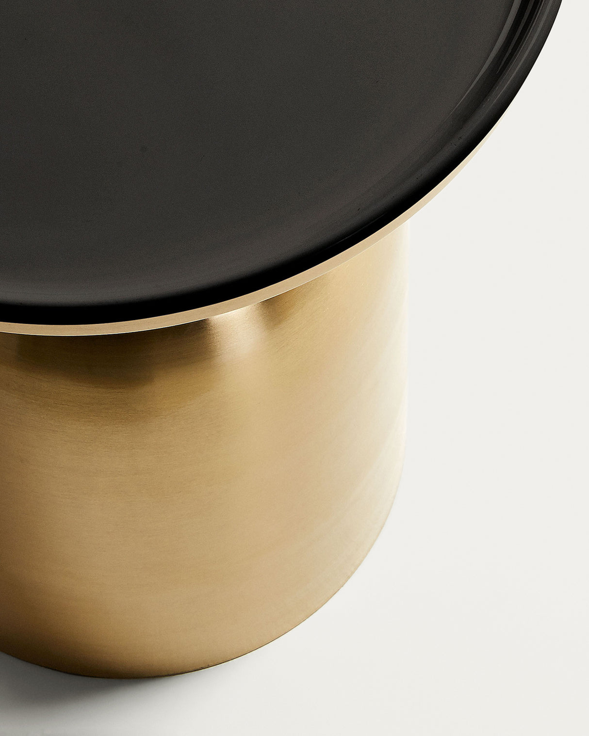 Physic Beistelltisch Ø 38 cm - ZEN ZONE Furniture