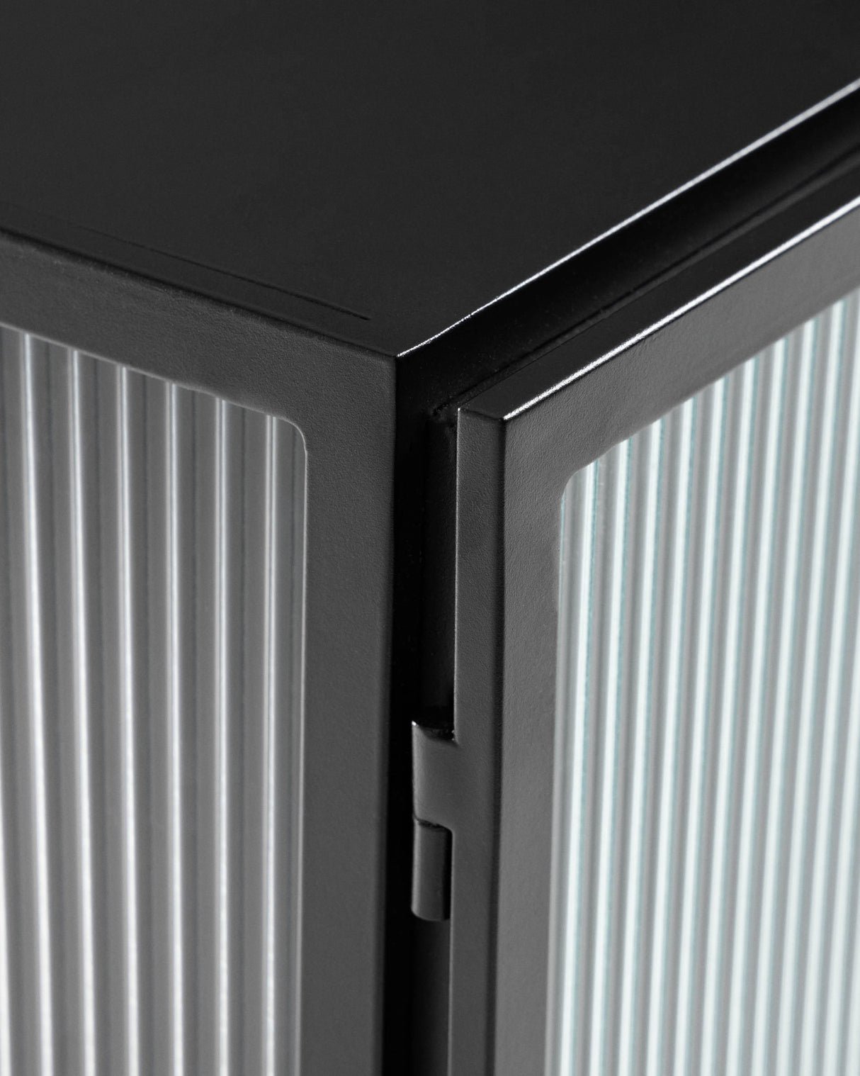 Trixie Sideboard 4 Türen aus Stahl in Schwarz 160 x 81 cm - ZEN ZONE Furniture