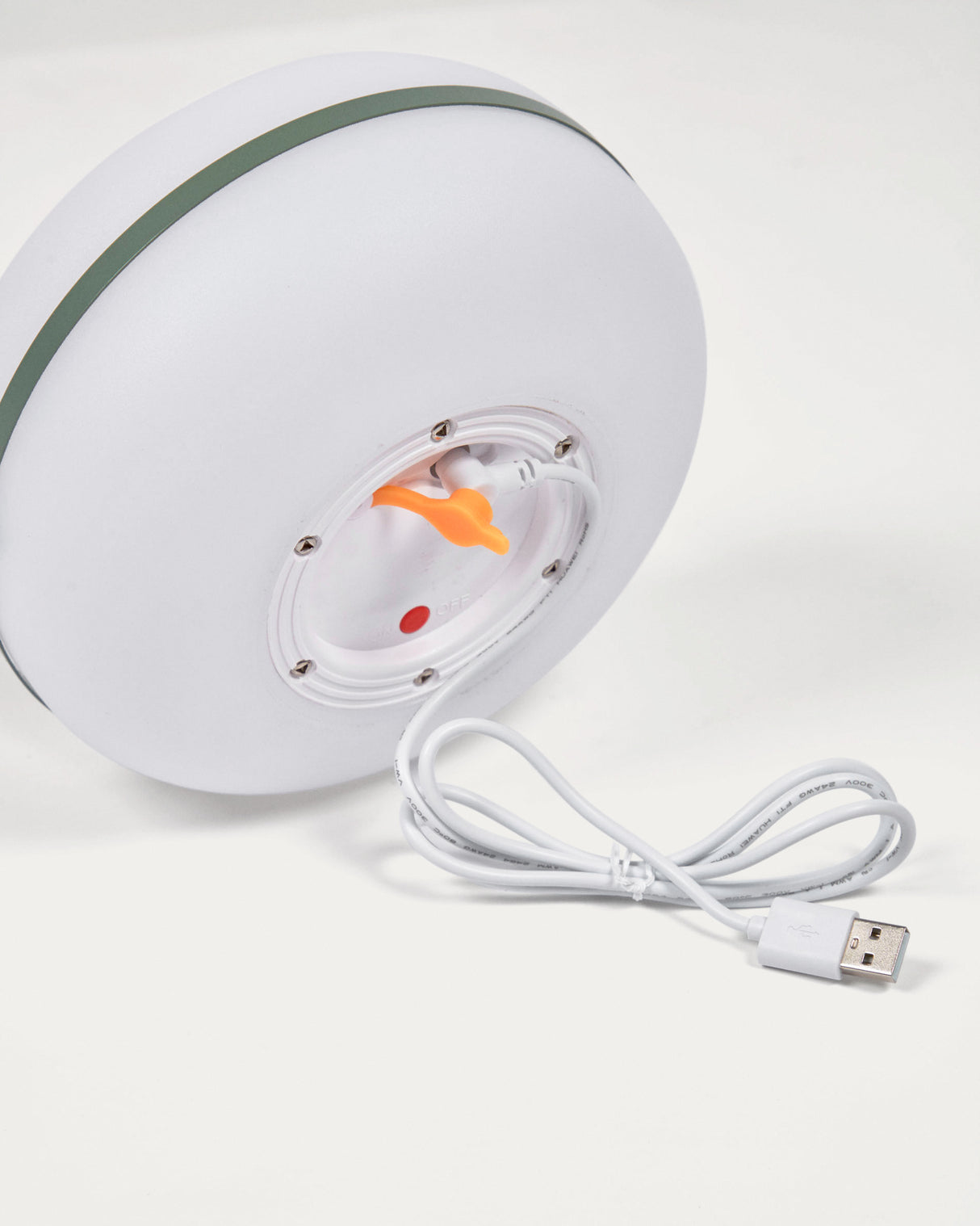 Tea Tischlampe aus Polyethylen und Metall mit grünem Finish - ZEN ZONE Furniture