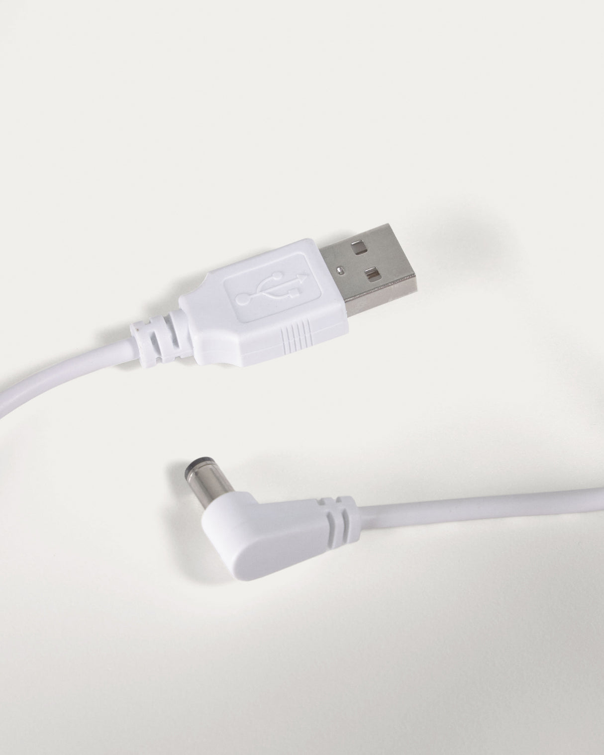 Dinesh Tischlampe aus schwarzem Stahl - ZEN ZONE Furniture