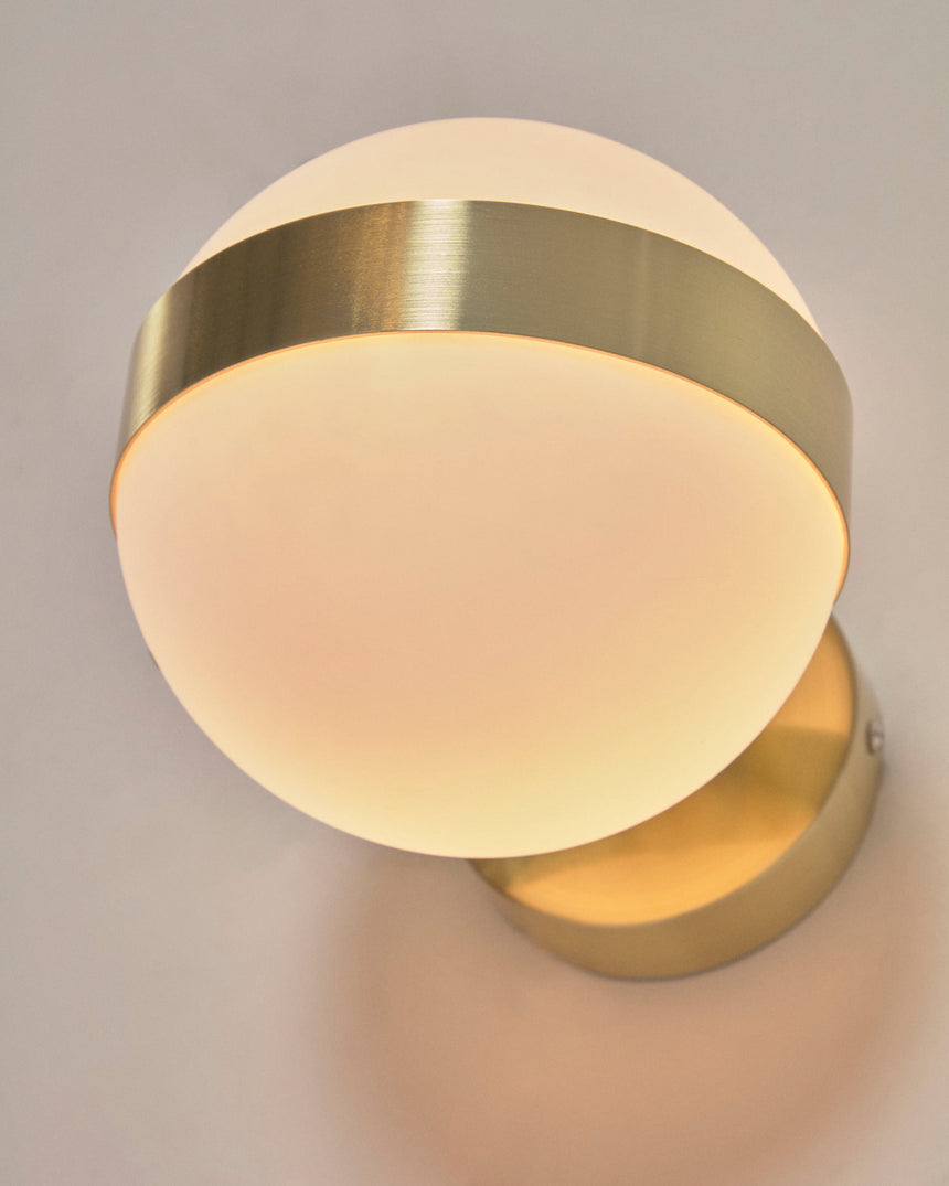 Anasol Wandlampe aus Metall mit goldenem Finish - ZEN ZONE Furniture