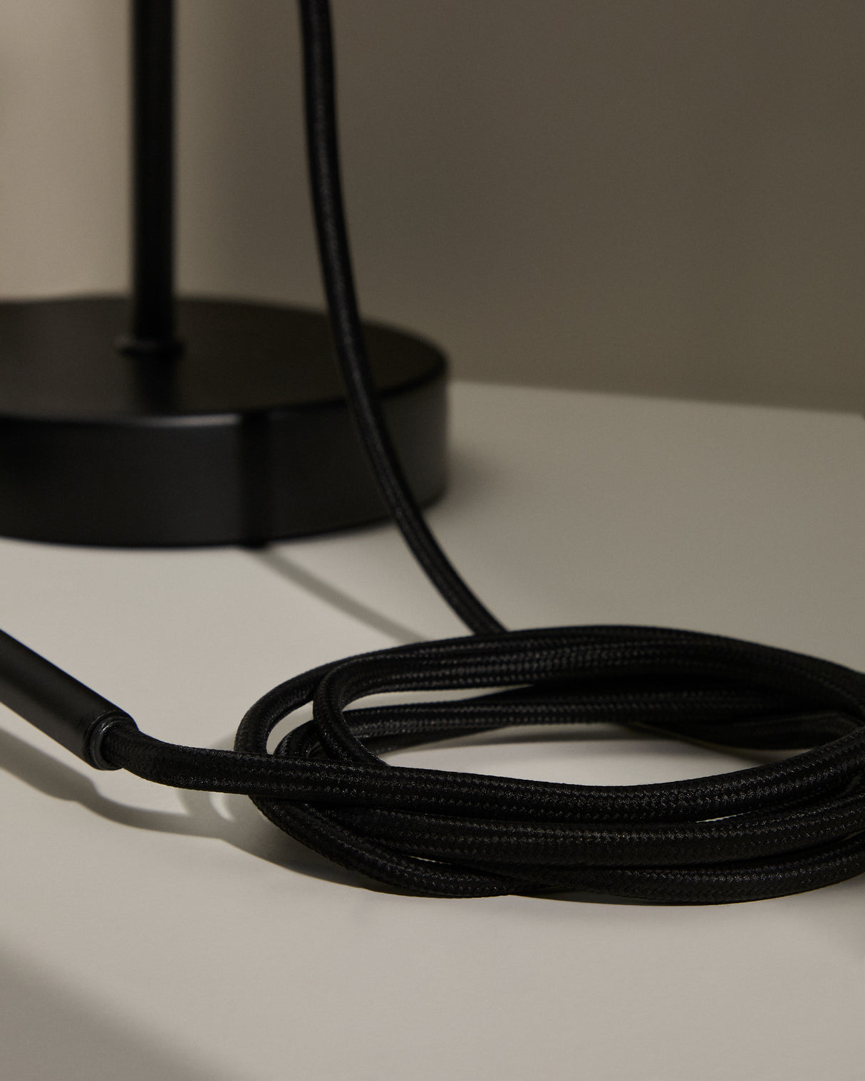 Deckenlampenfassung für Lampe Fulvia aus Metall schwarz 150 cm - ZEN ZONE Furniture