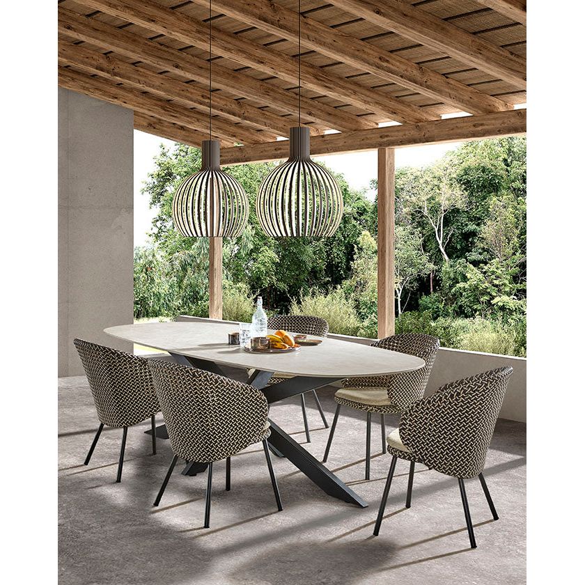 MODESTO Outdoor-Stuhl aus schwarzem Aluminium mit oyster-farbenem Geflecht - ZEN ZONE