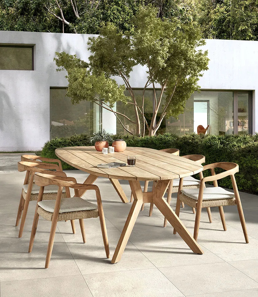 Gartensessel aus Teakholz in Grau mit beigem Geflecht ANAIS - ZEN ZONE Furniture
