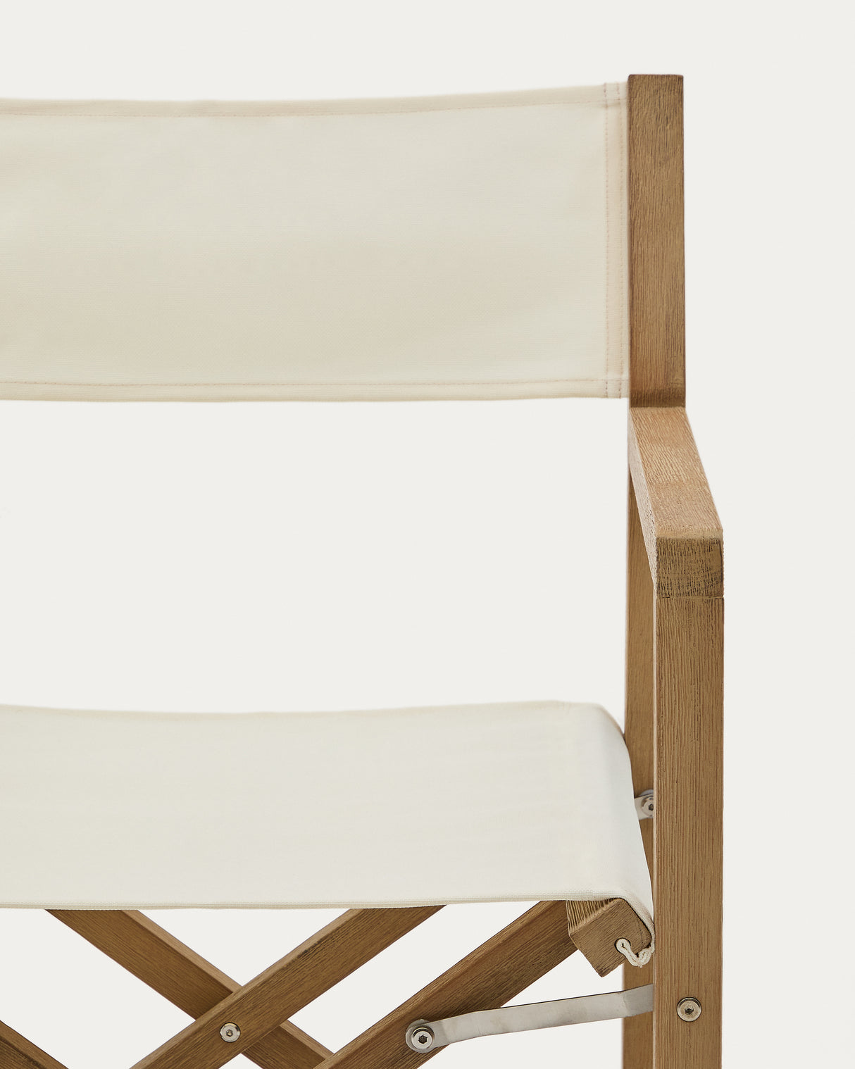 Outdoor-Klappstuhl Vilara in Weiß aus massivem Akazienholz FSC 100% - ZEN ZONE Furniture