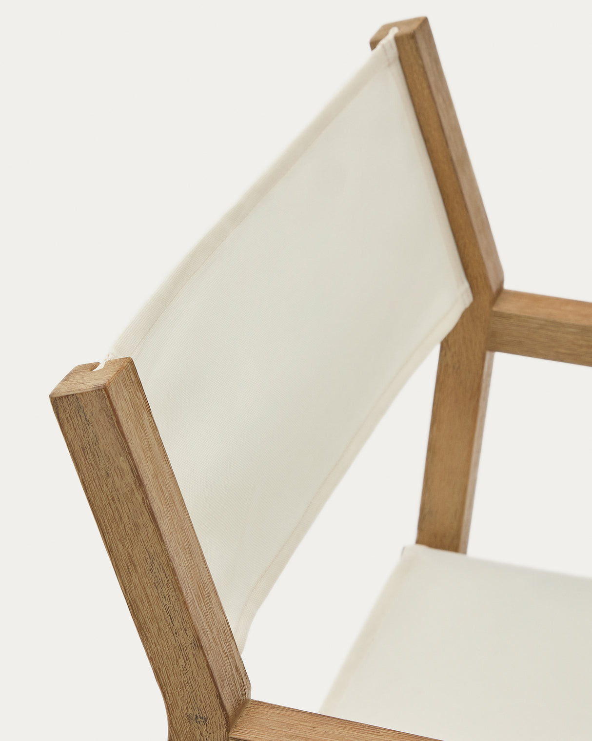 Outdoor-Klappstuhl Vilara in Weiß aus massivem Akazienholz FSC 100% - ZEN ZONE Furniture