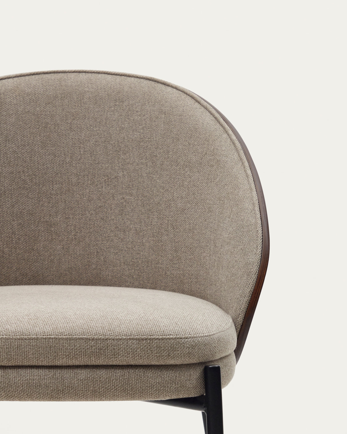 Eamy Stuhl hellbraun Eschenfurnier mit Wenge-Finish und Metall in Schwarz - ZEN ZONE Furniture