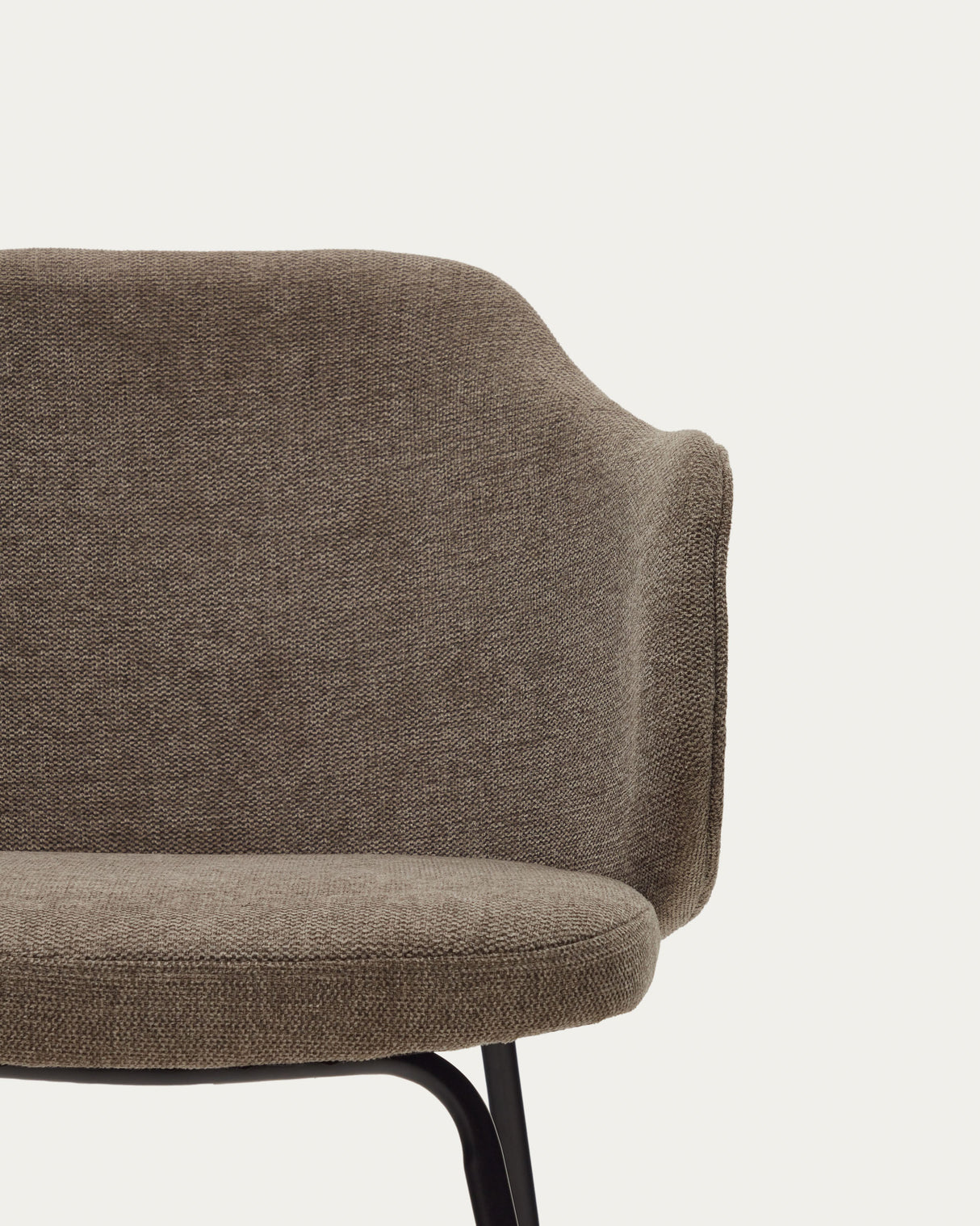 Yunia Stuhl Braun-Finish - ZEN ZONE Furniture