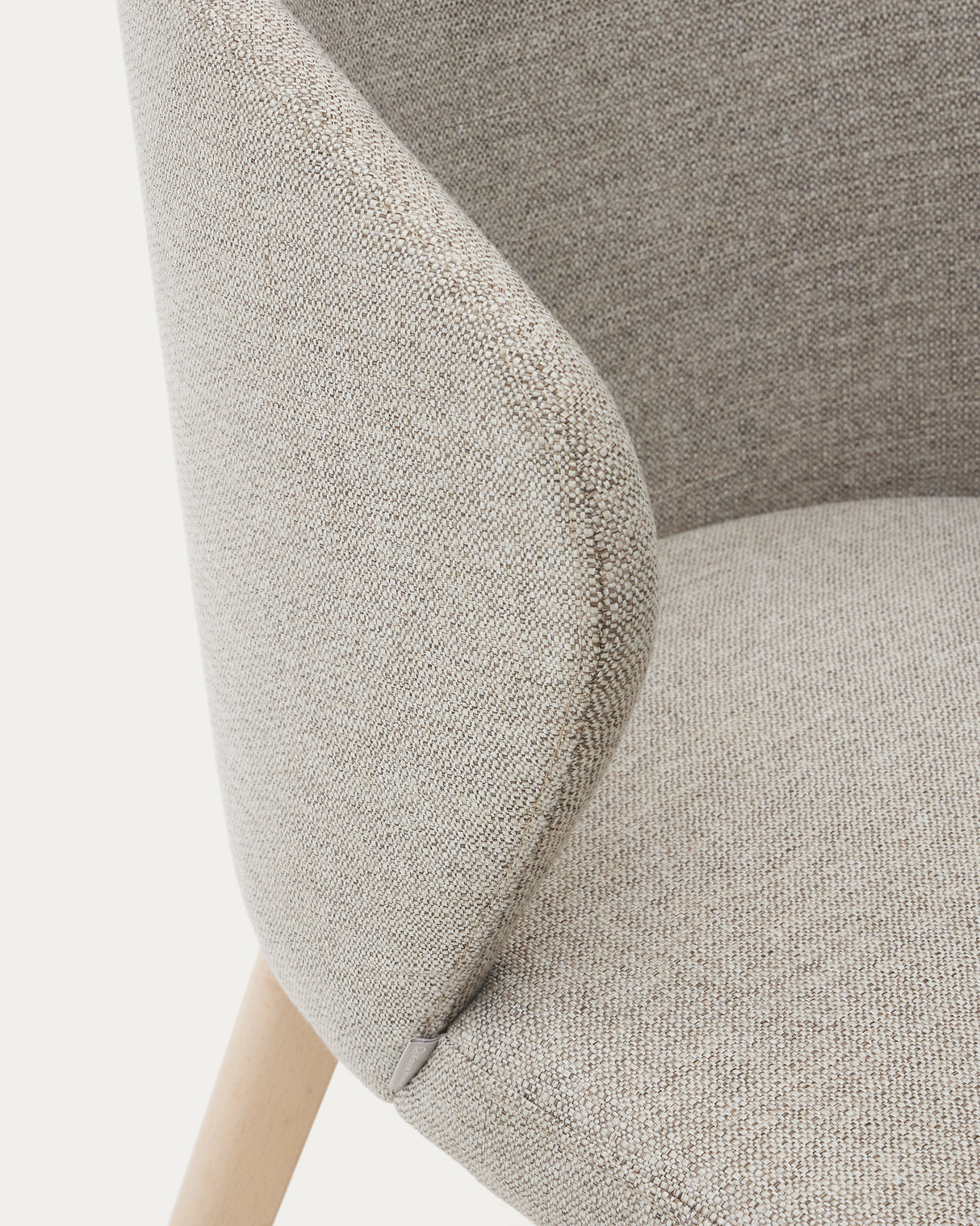 Darice Stuhl aus brauner Chenille und massivem Buchenholz 100% FSC mit naturfarbenem Finis - ZEN ZONE Furniture